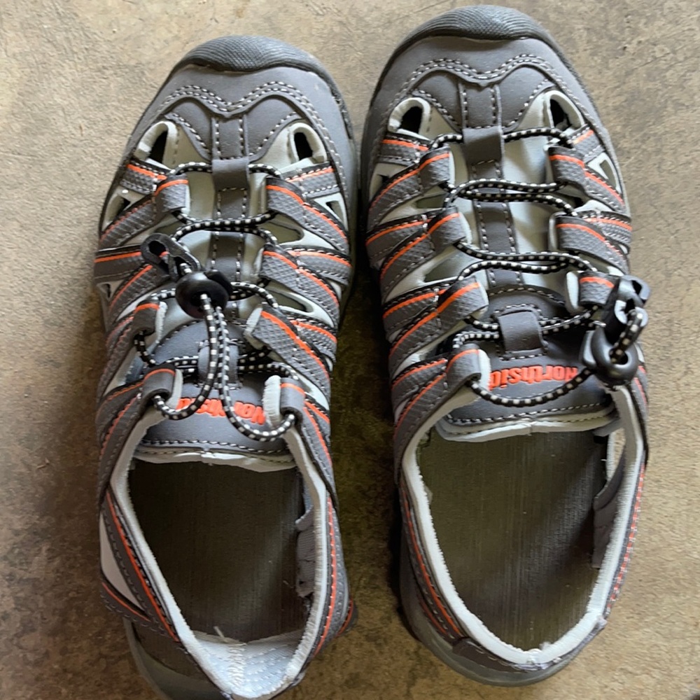 Kid shoes